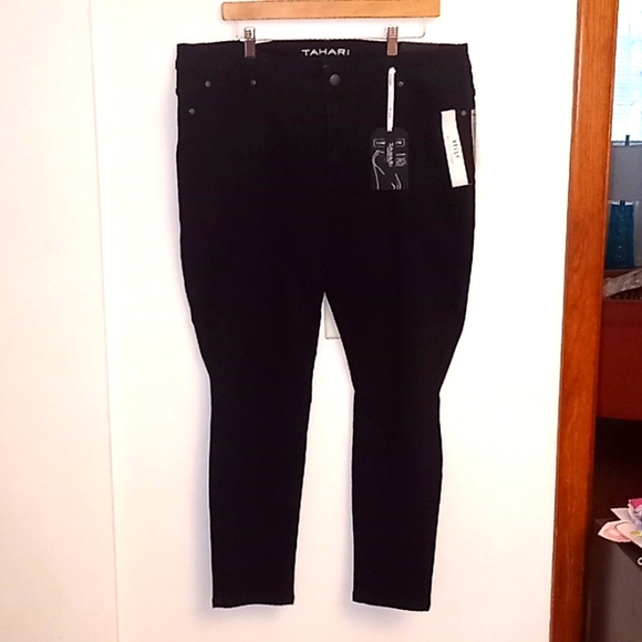 TAHARI KELLY MID RISE SKINNY Stretch JEANS WOMENS SIZE 20 - Picture 2 of 7